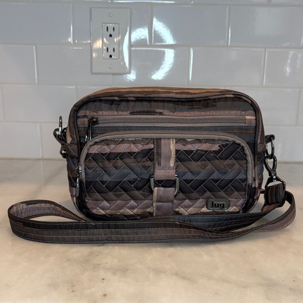 Lug Carousel Classic Crossbody Purse Belt Bag Purse Painted Pearl Purple